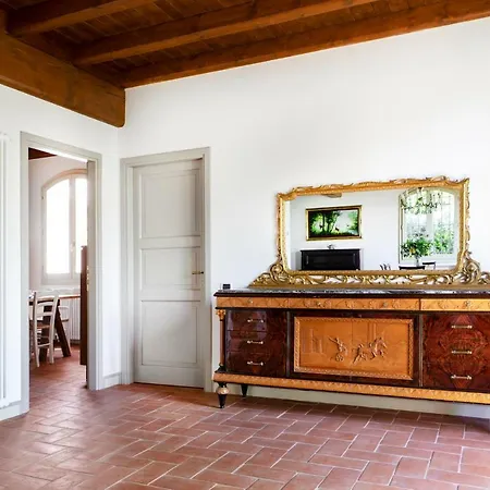 Castel Arienti Halldis Апартаменты *